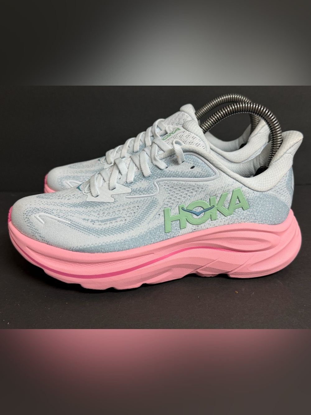 Hoka Clifton 10 Wide Womens Size 6D Overcast Petal Running Shoes WORN ONCE